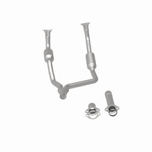 Cargar imagen en el visor de la galería, MagnaFlow Conv Direct Fit 90-93 Land Rover Range Rover 3.9L V8