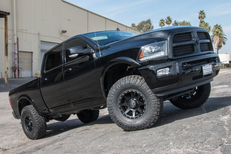ICON Rebound 17x8.5 8x6.5 13mm Offset 5.25in BS Rueda de titanio de 121.4mm de diámetro