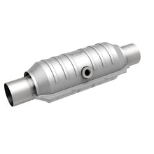 Cargar imagen en el visor de la galería, Magnaflow Conv Univ 2.25in Rear CA