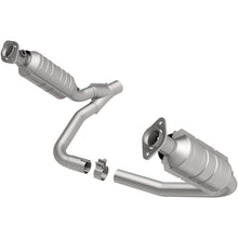 Cargar imagen en el visor de la galería, MagnaFlow Conv DF 05-06 Dodge Dakota/2006 Mitsubishi Raider 3.7L Y-Pipe Assembly