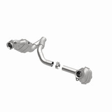 Cargar imagen en el visor de la galería, MagnaFlow Conv DF 09-10 Dodge Ram 1500 Pickup Truck 5.7L