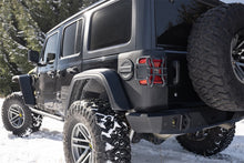 Cargar imagen en el visor de la galería, Rugged Ridge Rear Corner Kit Body Armor 18-22 Jeep Wrangler JL/JLU Models