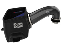 Cargar imagen en el visor de la galería, aFe 19-20 Dodge RAM 1500 5.7L Track Series Sistema de admisión de aire frío de fibra de carbono con filtro Pro 5R