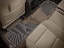 Cargar imagen en el visor de la galería, WeatherTech 2012-2015 BMW 6-Series Rear Rubber Mats - Cocoa