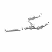 Cargar imagen en el visor de la galería, MagnaFlow Conv DF 03- Chevy Express 4.3L/5.4L