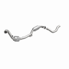 Cargar imagen en el visor de la galería, MagnaFlow Conv DF Mercedes ML55 01-03 Passenger Side