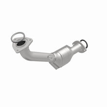 Cargar imagen en el visor de la galería, MagnaFlow Conv DF 02-04 Tacoma 2.4L front 50S