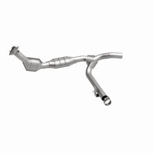 Cargar imagen en el visor de la galería, MagnaFlow Conv DF 01 Ford F150 5.4L