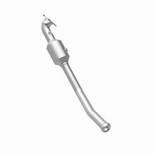 Cargar imagen en el visor de la galería, Magnaflow 13-15 Dodge Durango V6 3.6L OEM Grade / EPA Compliant Direct-Fit Catalytic Converter
