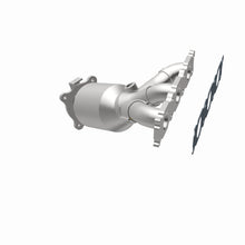 Cargar imagen en el visor de la galería, MagnaFlow Conv Direct Fit 08-12 Land Rover LR2 3.2L