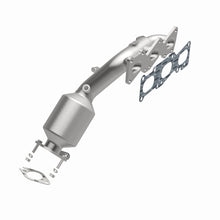 Cargar imagen en el visor de la galería, MagnaFlow 11-14 Hyundai Genesis V6 3.8L OEM Grade Manifold Catalytic Converter Direct Fit