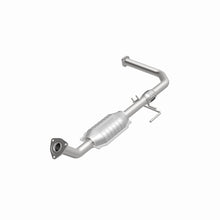 Cargar imagen en el visor de la galería, MagnaFlow Conv DF 00-04 Toyota Tundra V8 4.7L Gas