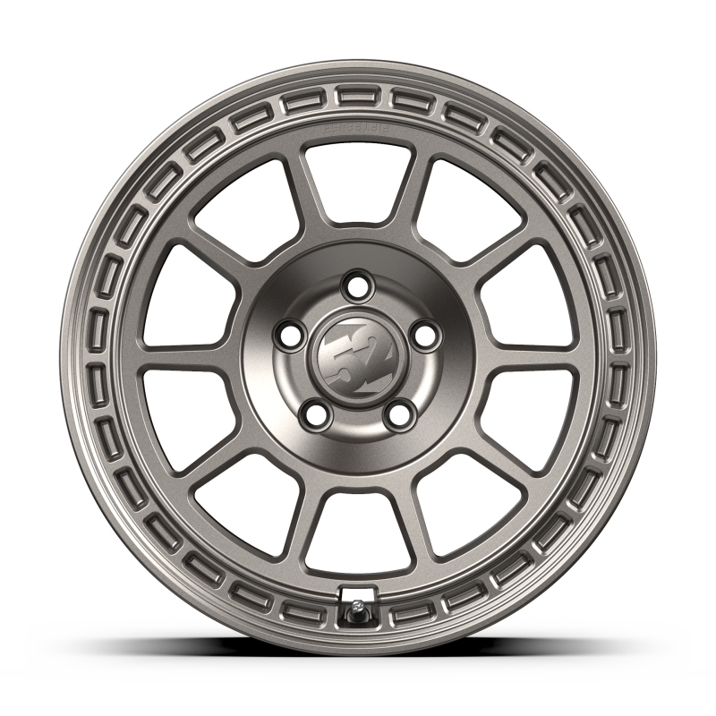 quince52 Traverse MX 17x8 5x114.3 38mm ET 73.1mm Rueda central de magnesio gris