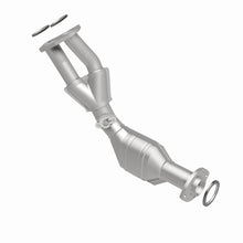 Cargar imagen en el visor de la galería, MagnaFlow Conv DF 01-04 Tacoma 2.7L front 49S