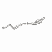 Cargar imagen en el visor de la galería, MagnaFlow Conv DF 94-97 MercedeS C280 2.8L