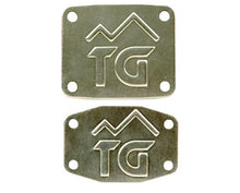 Cargar imagen en el visor de la galería, Toyota Block Off Plate Transmission For 79-95 Pickup 85-95 4Runner Trail Gear