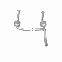 Cargar imagen en el visor de la galería, MagnaFlow Conv DF 2009-2012 Dodge Nitro 3.7L Underbody