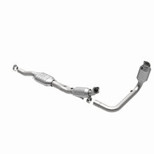 Load image into Gallery viewer, MagnaFlow Conv DF 02-03 Dodge Ram 1500 PickUp 5.9L