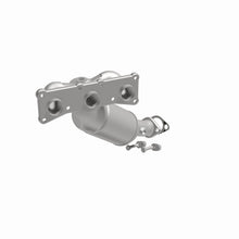 Cargar imagen en el visor de la galería, MagnaFlow Conv DF BMW 3 06-09 Rear OEM