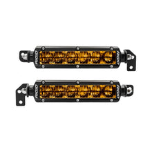 Cargar imagen en el visor de la galería, Rigid Industries 2022+ Toyota Tundra Kit de luces antiniebla amarillas selectivas serie SR de 6 pulgadas