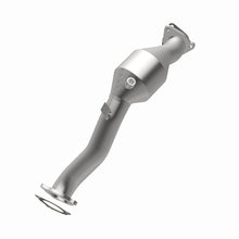 Cargar imagen en el visor de la galería, MagnaFlow Conv Direct Fit 11-15 Audi Q7 V6 3.0L - 2.5in Pipe Dia 24.375in L
