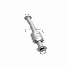 Cargar imagen en el visor de la galería, MagnaFlow Conv DF 02-03 Toyota Tacoma 2.4L