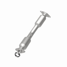 Cargar imagen en el visor de la galería, MagnaFlow Conv DF 07-08 Nissan Sentra 2.0L (49 State)