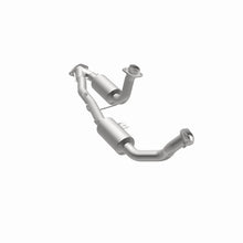 Cargar imagen en el visor de la galería, MagnaFlow Conv DF California 1995 Ford Windstar V6 3.0LGAS