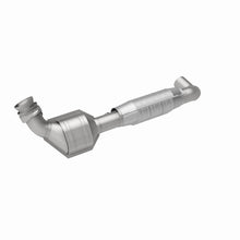 Cargar imagen en el visor de la galería, MagnaFlow Catalytic Converter DF 04-06 F-150 Pickup 5.4L 2WD D/S