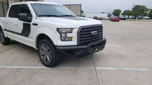 Cargar imagen en el visor de la galería, Parachoques delantero Road Armor 15-17 Ford F150 SPARTAN - Tex Blk