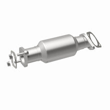 Cargar imagen en el visor de la galería, MagnaFlow Conv Direct Fit 2011 Kia Sorento 3.5 Underbody