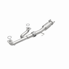 Cargar imagen en el visor de la galería, MagnaFlow Conv Direct Fit 16-17 Honda Odyssey 3.5L V6 Underbody