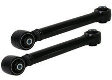 Cargar imagen en el visor de la galería, SuperPro 96-07 Jeep Wrangler TJ Lower Trailing Arm Set