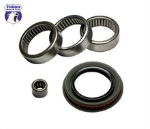 Cargar imagen en el visor de la galería, Yukon Gear Axle Bearing &amp; Seal Kit For GM 9.25in IFS Front