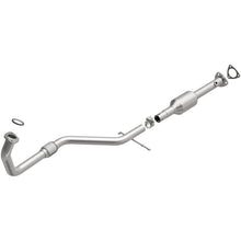 Cargar imagen en el visor de la galería, MagnaFlow Conv DF 01-02 GM Caval/Sunfire 2.2L