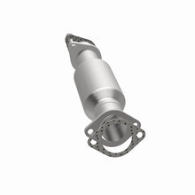 Cargar imagen en el visor de la galería, MagnaFlow Conv Direct Fit 2011 Kia Sorento 3.5 Underbody