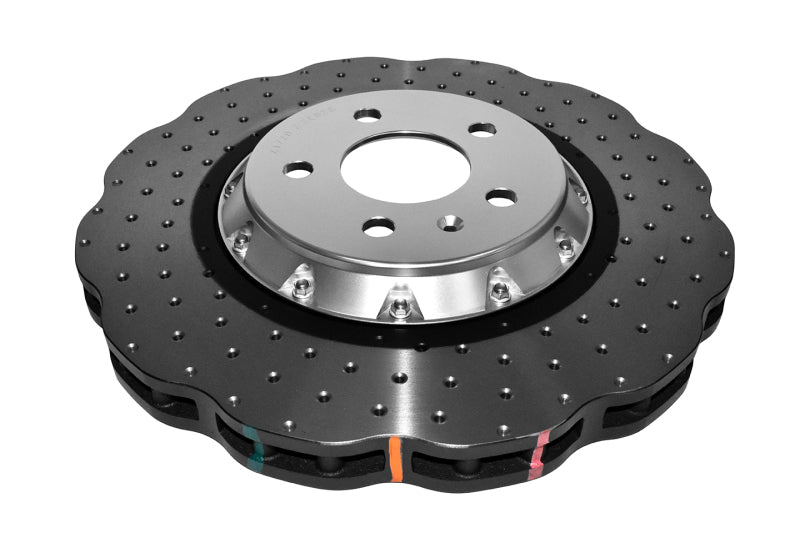 DBA 14-20 Audi A6 (con rotor delantero de 345 mm) Rotor perforado en cruz delantero serie 5000 con sombrero plateado