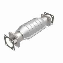 Cargar imagen en el visor de la galería, MagnaFlow Conv Chevrolet-Geo-Isuzu 13.2X6.5X4