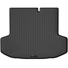 Cargar imagen en el visor de la galería, Husky Liners 20-22 Nissan Versa WeatherBeater Revestimiento para maletero - Negro