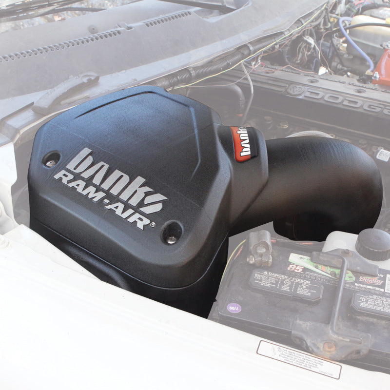 Banks Power 94-02 Dodge 5.9L Sistema de admisión de aire Ram