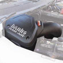 Cargar imagen en el visor de la galería, Banks Power 94-02 Dodge 5.9L Sistema de admisión de aire Ram