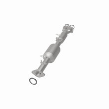 Cargar imagen en el visor de la galería, MagnaFlow Conv Direct Fit 91-95 Toyota Previa 2.4L