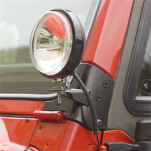 Cargar imagen en el visor de la galería, Rugged Ridge 97-06 Jeep Wrangler TJ Windshield Hinge Light Brackets Black