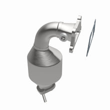 Cargar imagen en el visor de la galería, Magnaflow Conv DF 10-11 Equinox 3.0L Underbody