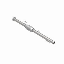 Cargar imagen en el visor de la galería, MagnaFlow Conv DF 00-04 Tundra 3.4L Rear
