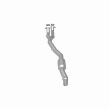 Cargar imagen en el visor de la galería, MagnaFlow Conv DF 97-98 BMW 540I / 97-98 740I / 96-98 740IL 4.4LD/S