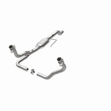 Cargar imagen en el visor de la galería, MagnaFlow Conv DF 00-03 Dakota 4.7L 4WD OEM