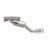 Cargar imagen en el visor de la galería, MagnaFlow Direct-Fit SS Catalytic Converter 07-13 BMW 328i L6 3.0LGAS