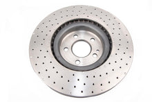 Cargar imagen en el visor de la galería, DBA 14-20 Mercedes-Benz CLA45 AMG (rotor delantero de 350 mm) Rotor perforado en cruz delantero serie 4000
