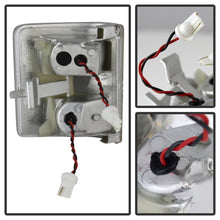 Cargar imagen en el visor de la galería, xTune Ford Superduty 08-14 F250-F550 Amber LED Mirror Signal Lens - Clear ACC-LED-FDSD08-MR-C